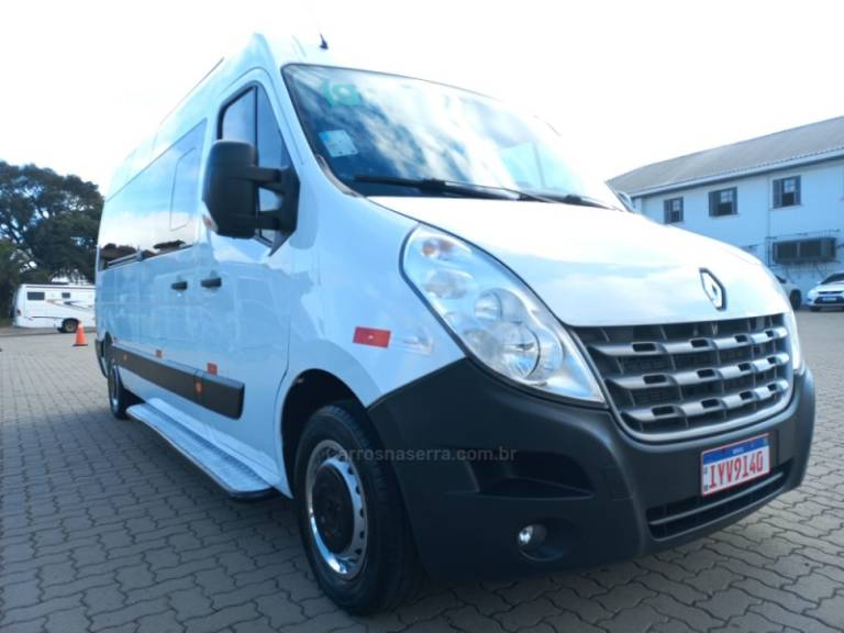 RENAULT - MASTER - 2018/2019 - Branca - Sob Consulta