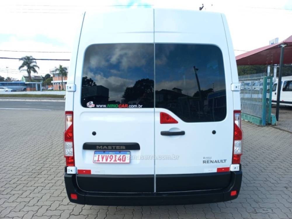 RENAULT - MASTER - 2018/2019 - Branca - Sob Consulta