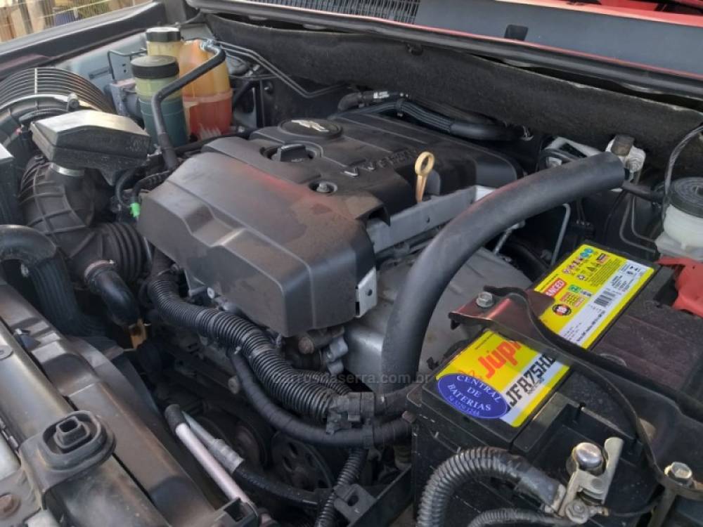 CHEVROLET - S10 - 2015/2015 - Branca - R$ 102.800,00