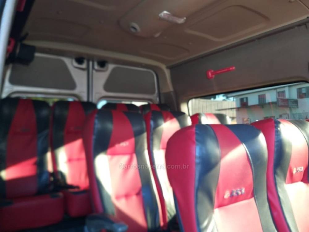 RENAULT - MASTER - 2013/2014 - Prata - Sob Consulta