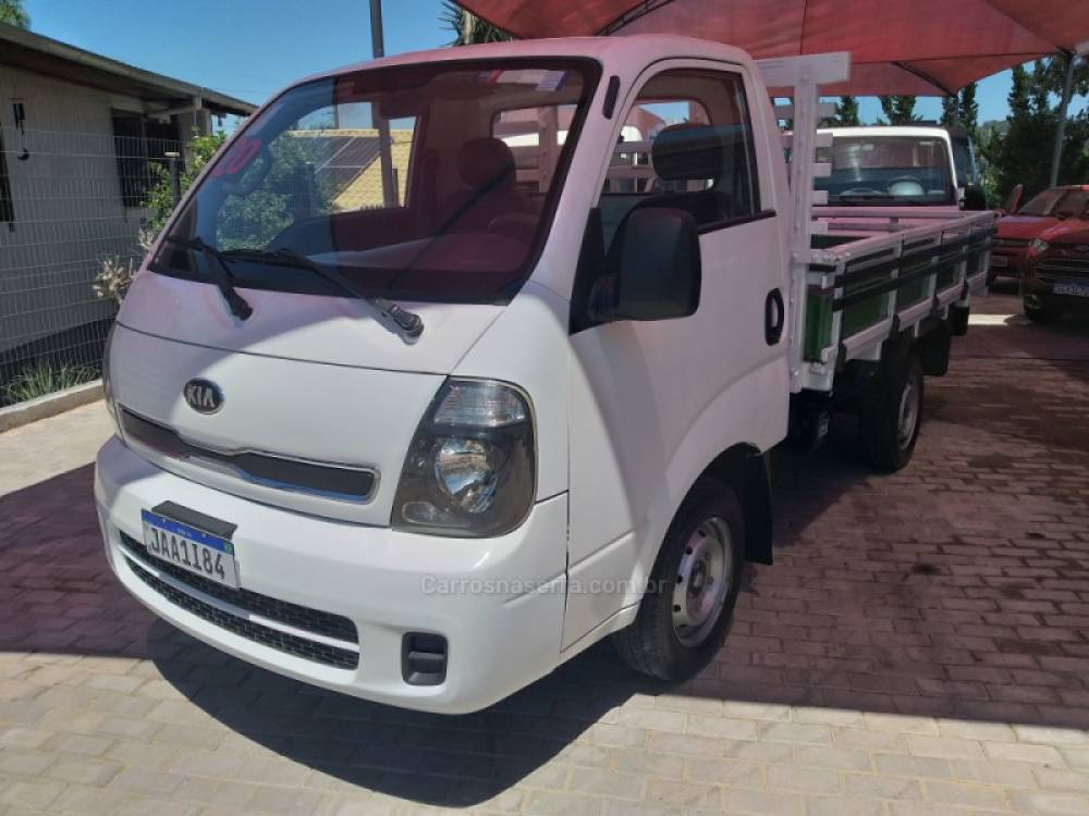 KIA MOTORS - BONGO - 2019/2020 - Branca - R$ 128.000,00