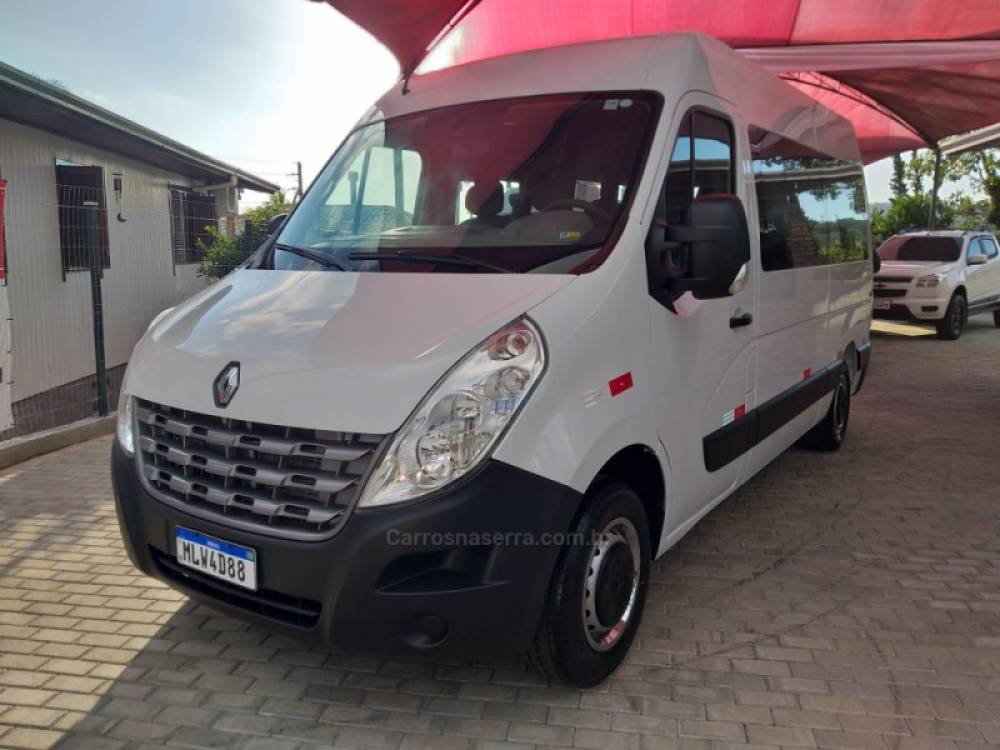 RENAULT - MASTER - 2013/2014 - Branca - Sob Consulta