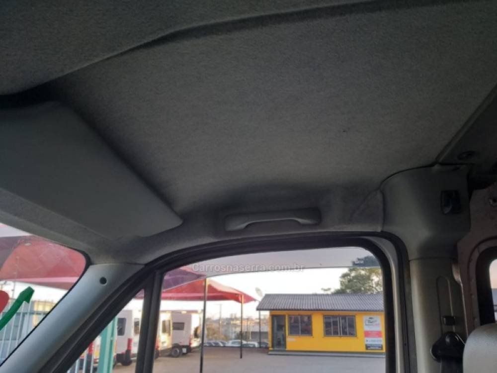 RENAULT - MASTER - 2009/2010 - Prata - Sob Consulta