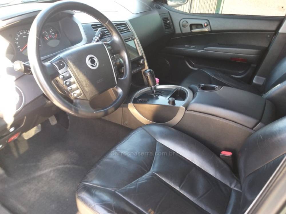 SSANGYONG - KYRON - 2011/2011 - Preta - R$ 36.500,00