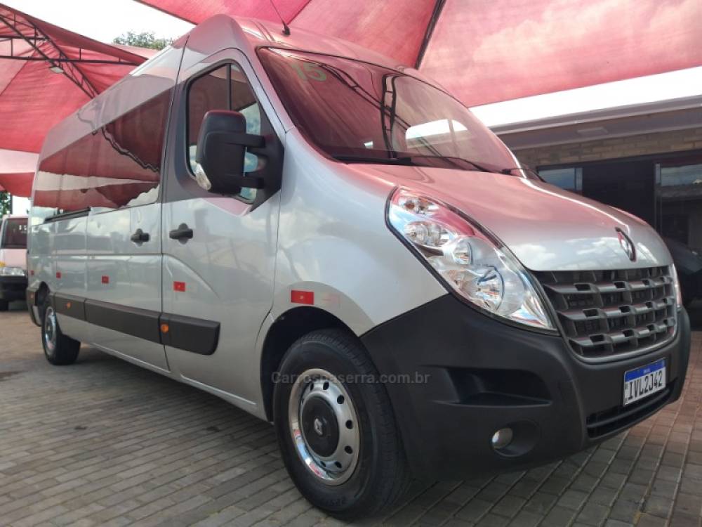 RENAULT - MASTER - 2014/2015 - Prata - Sob Consulta