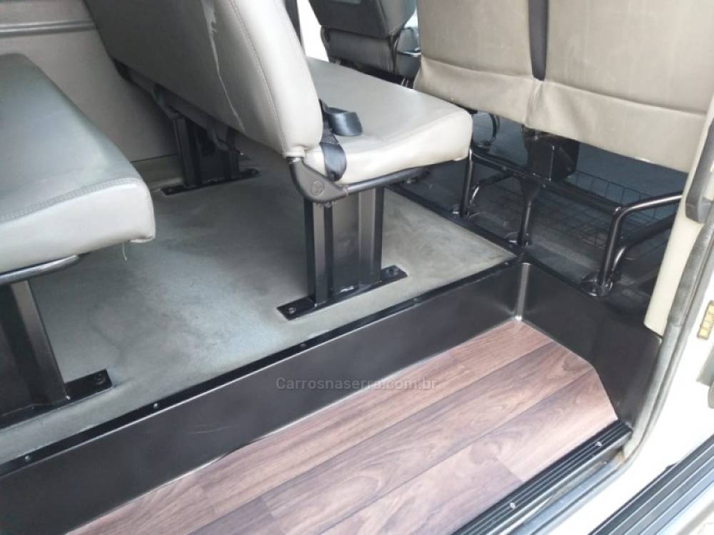 RENAULT - MASTER - 2009/2010 - Prata - Sob Consulta