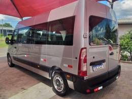 RENAULT - MASTER - 2014/2015 - Prata - Sob Consulta