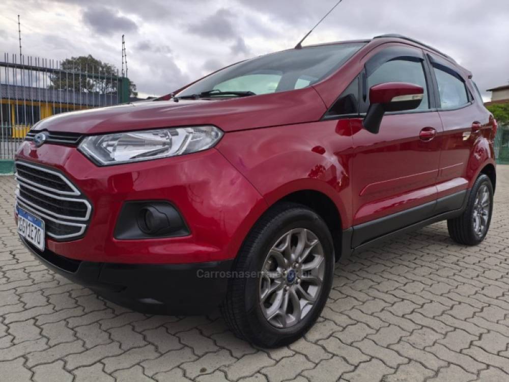 FORD - ECOSPORT - 2016/2017 - Vermelha - R$ 59.800,00