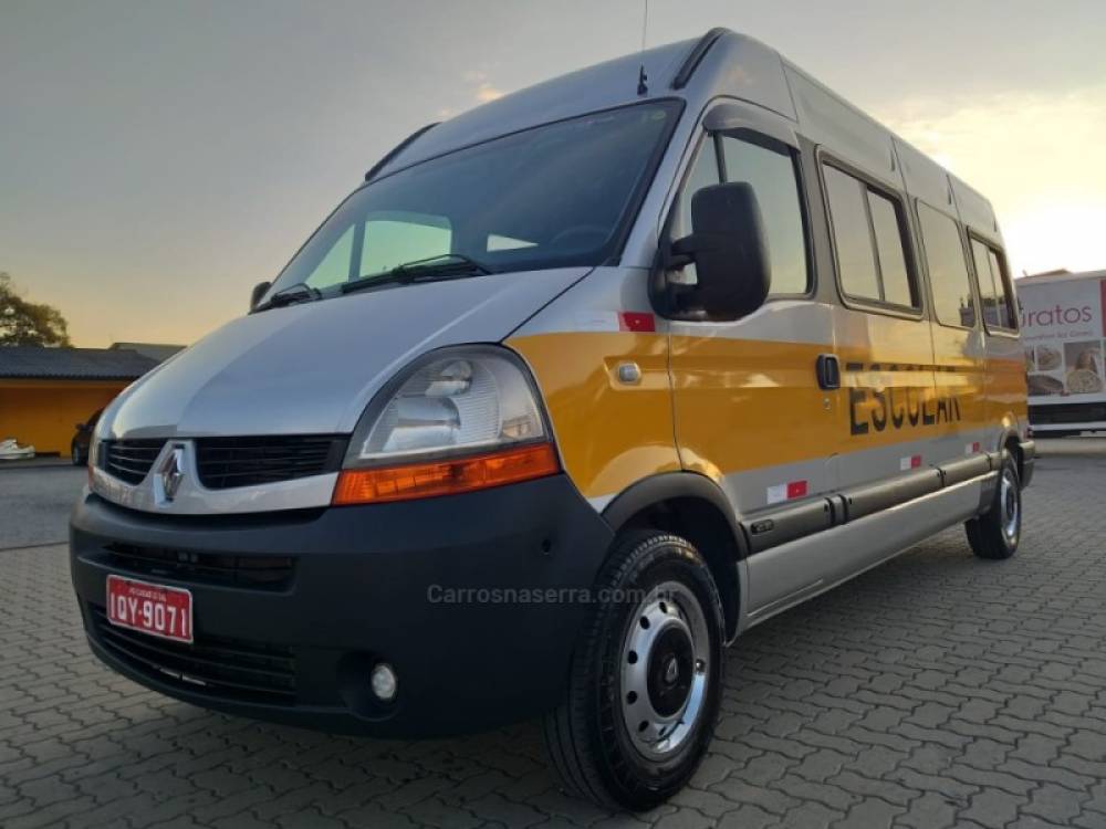 RENAULT - MASTER - 2009/2010 - Prata - Sob Consulta
