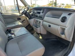 RENAULT - MASTER - 2012/2013 - Branca - Sob Consulta