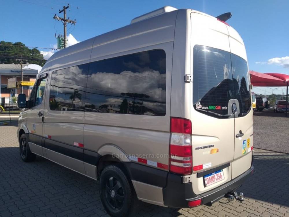 MERCEDES-BENZ - SPRINTER - 2018/2019 - Bege - Sob Consulta